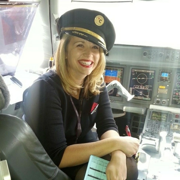 Meet your Posher, Heather - Picture 1 of 1